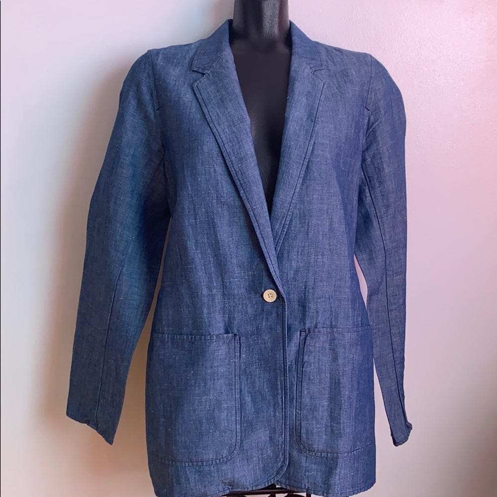 Woman suit blazer